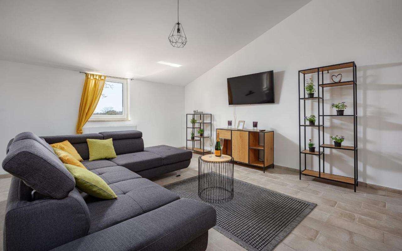 Valeria Apartment