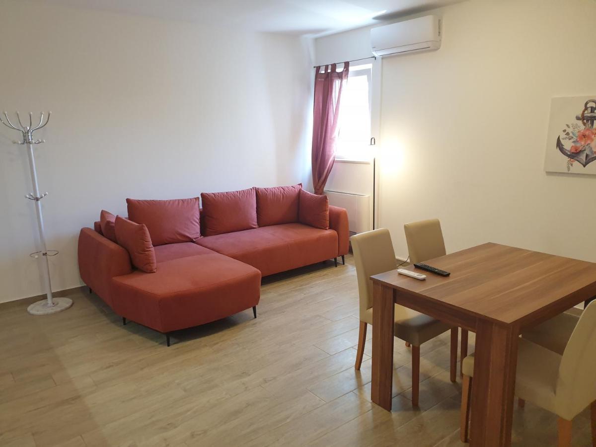 Valeria Apartment